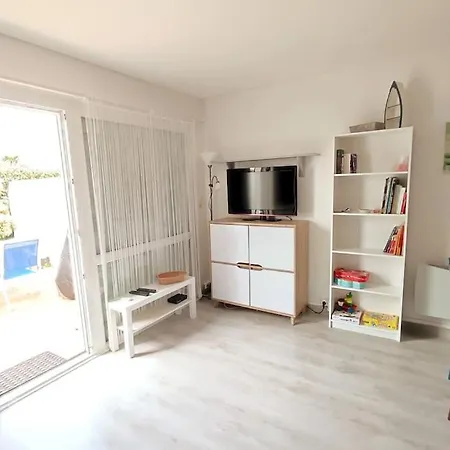 Maison Dans Résidence Calme Avec Piscine Chauffée