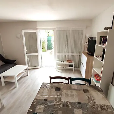 Maison Dans Résidence Calme Avec Piscine Chauffée *