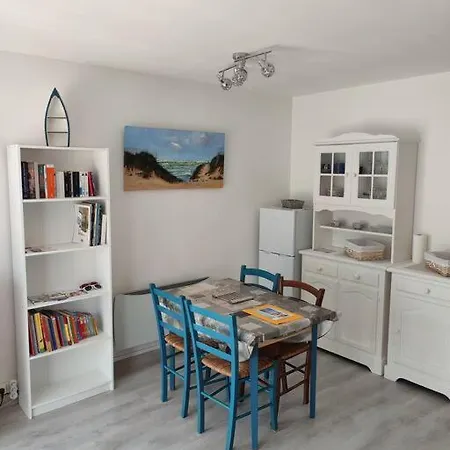 Casa de Férias Maison Dans Calme Avec Piscine Chauffee